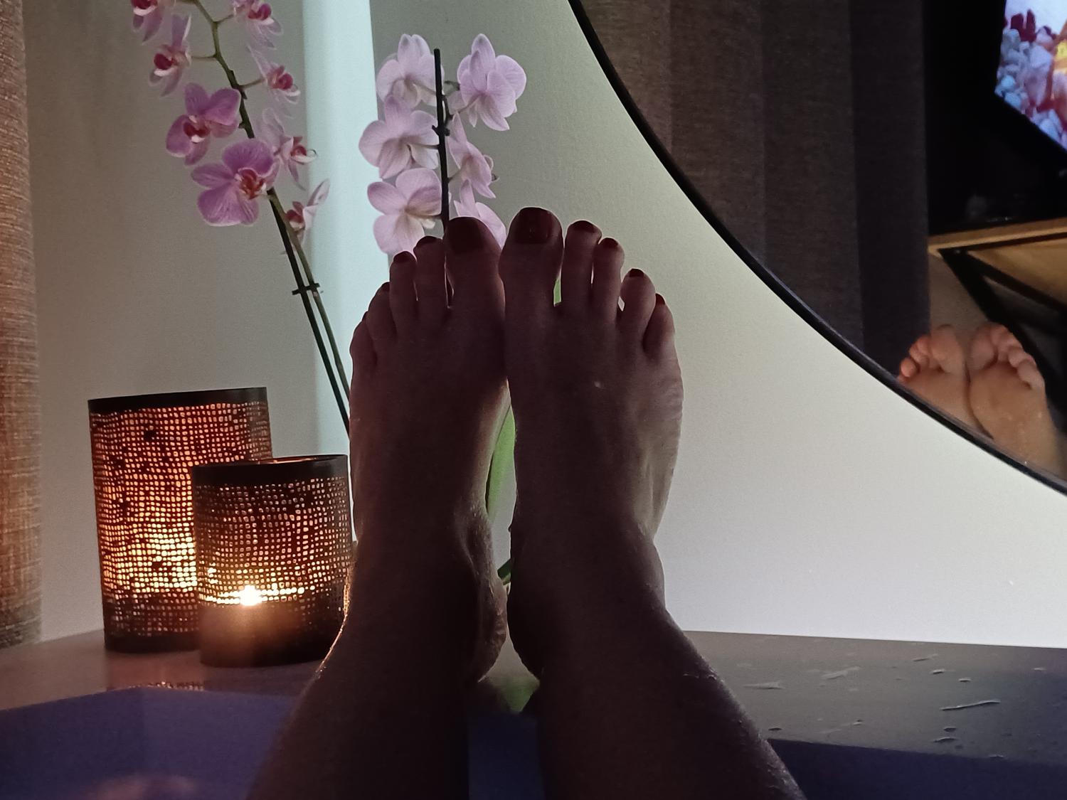 Lovely-feet-dream's media