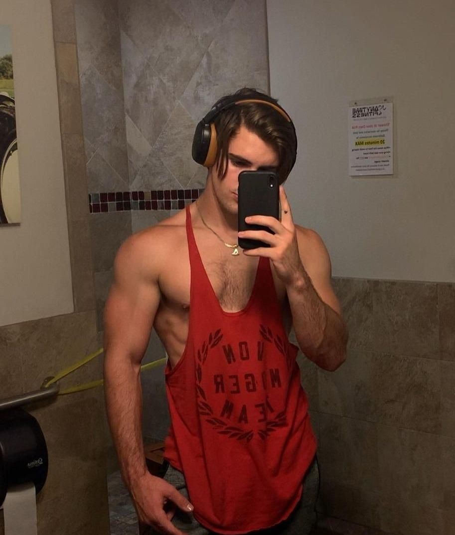 Lucas13_'s media