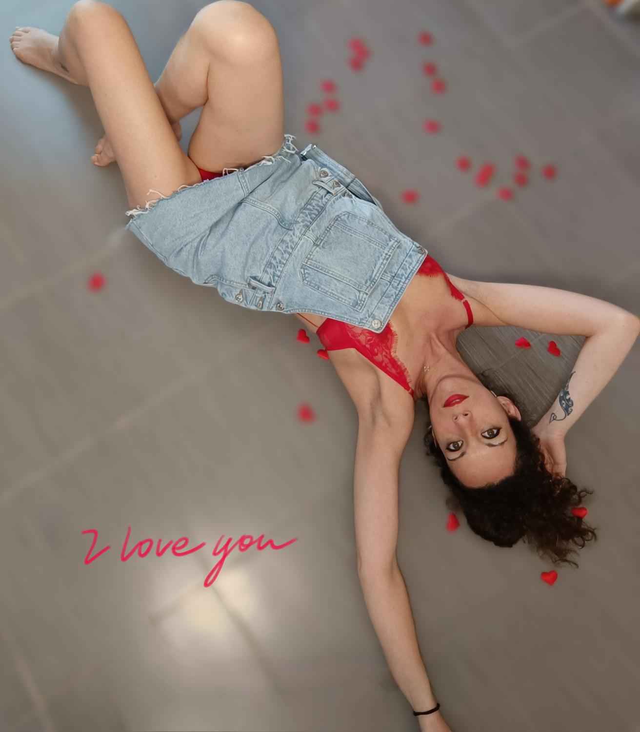 Lucia--lou's media