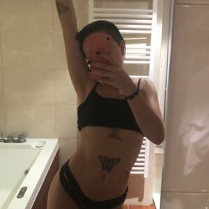 Luciferienne's media
