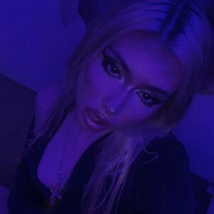 Lucydoll_'s media
