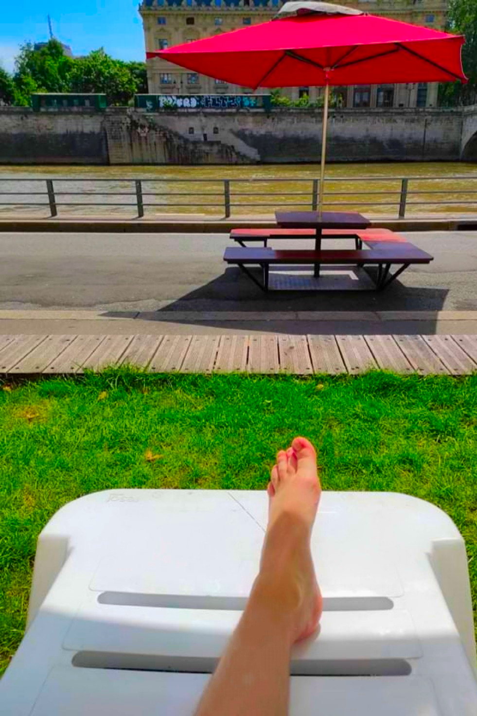 Lucysfeet's media