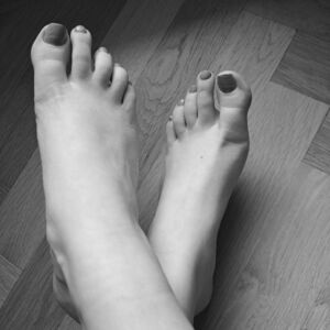 Lulu_pied_nus's media