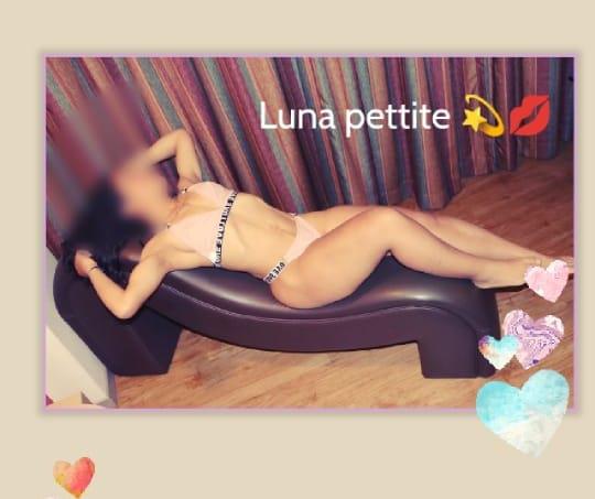 Lunapetit's media