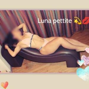 Lunapetit's media
