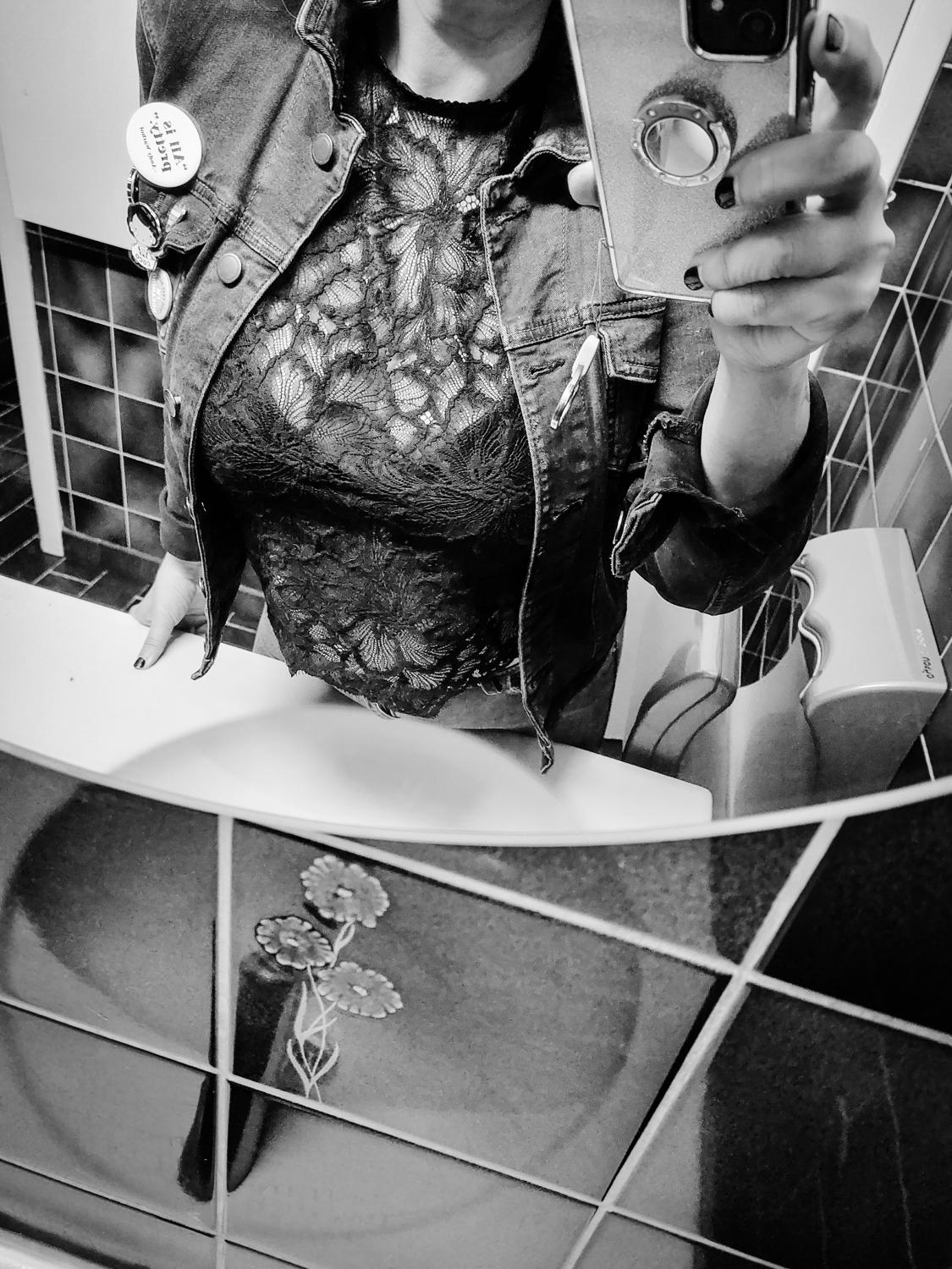 Lyli_serpente's media