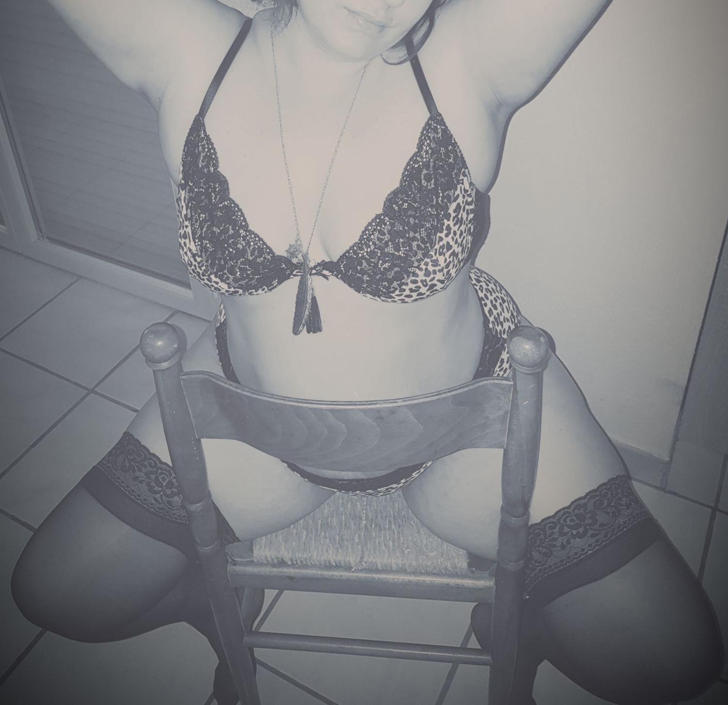 Lylycurvy's media