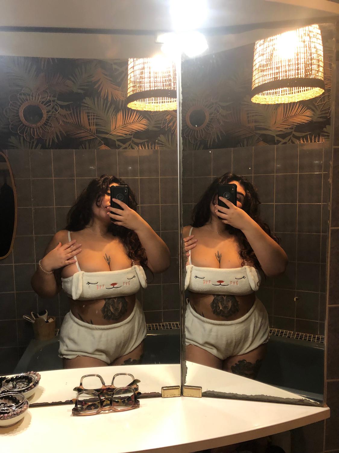 Madamedita's media