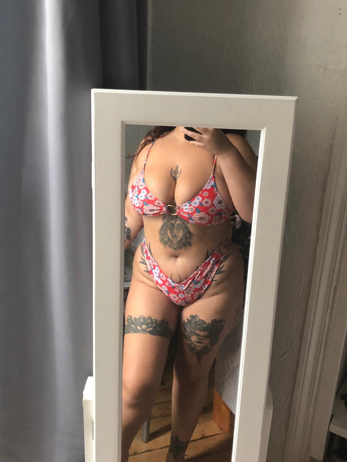 Madamedita's media