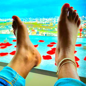 Madamefeet972's media