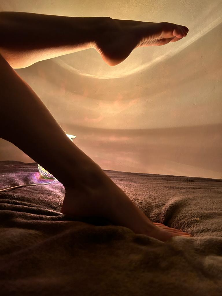 _mademoiselle_feet_'s media