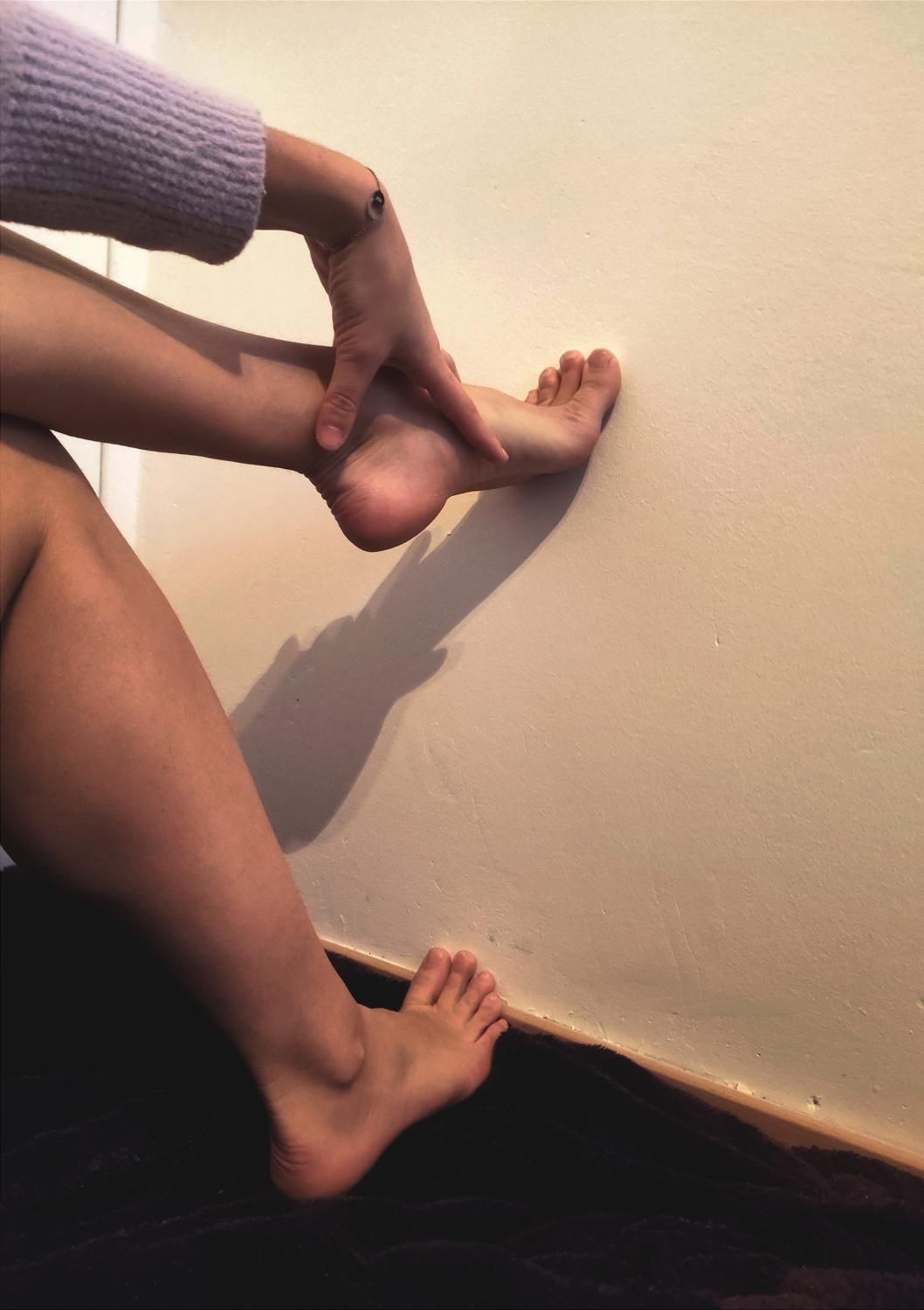 _mademoiselle_feet_'s media
