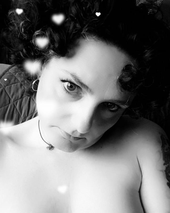 Maelle-transgenre's media