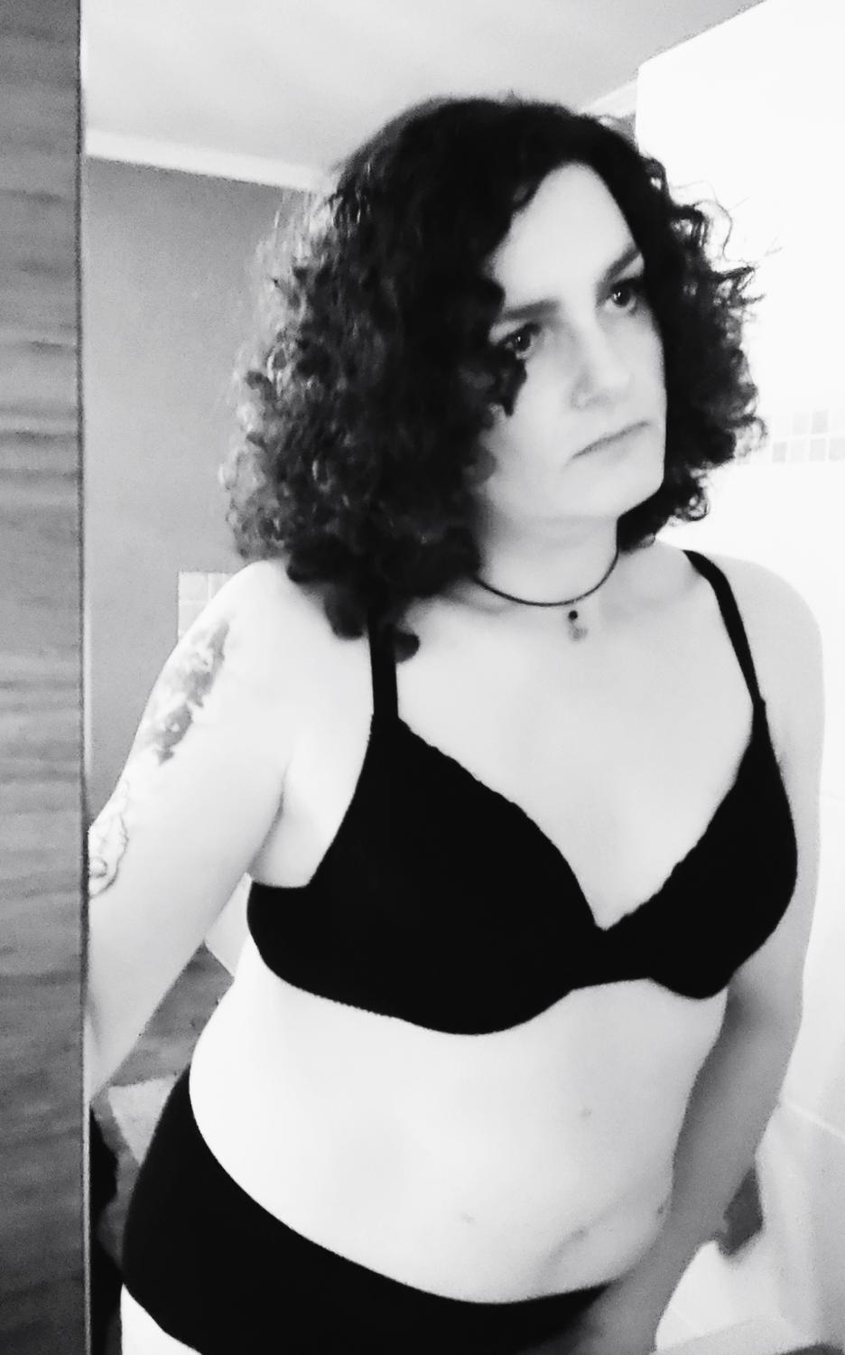 Maelle-transgenre's media