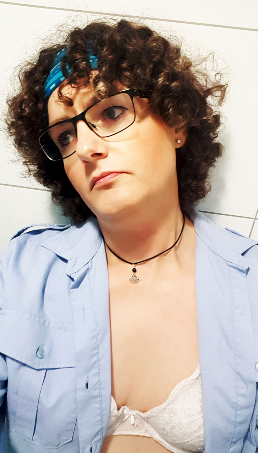Maelle-transgenre's media