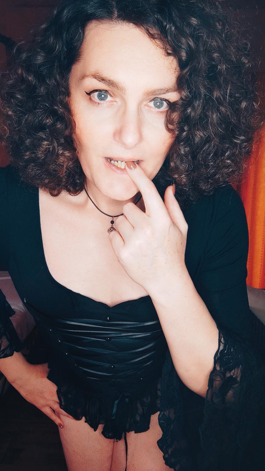 Maelle-transgenre's media