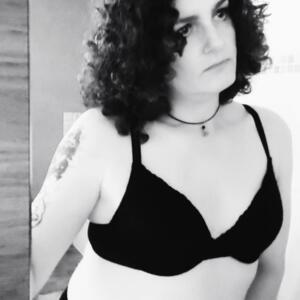 Maelle-transgenre's media