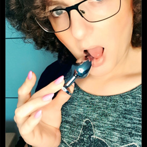 Maelle-transgenre's media