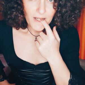 Maelle-transgenre's media