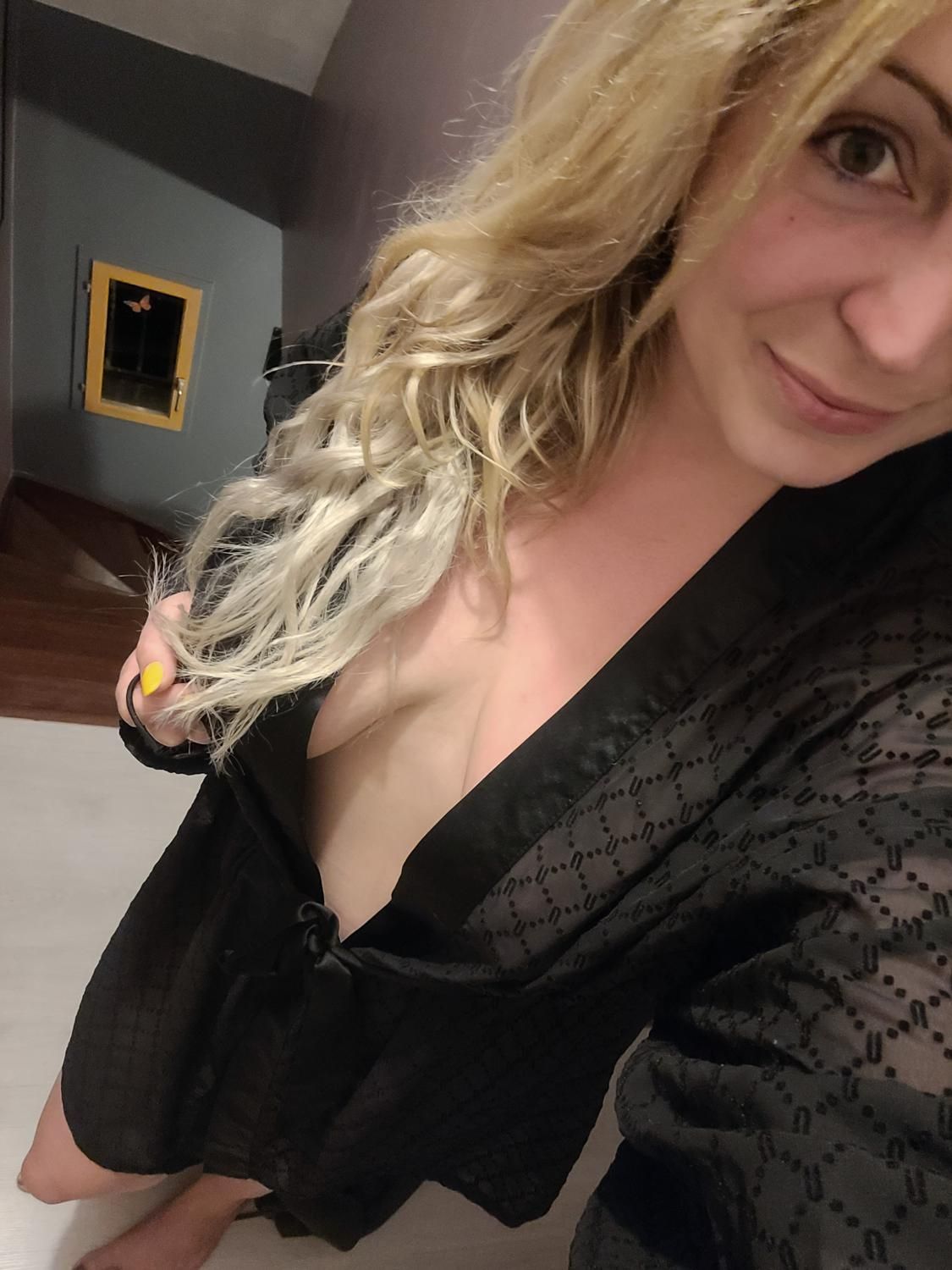 Maevasexy's media
