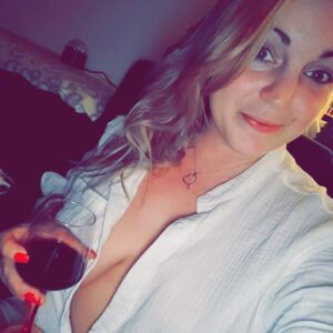 Maevasexy's media