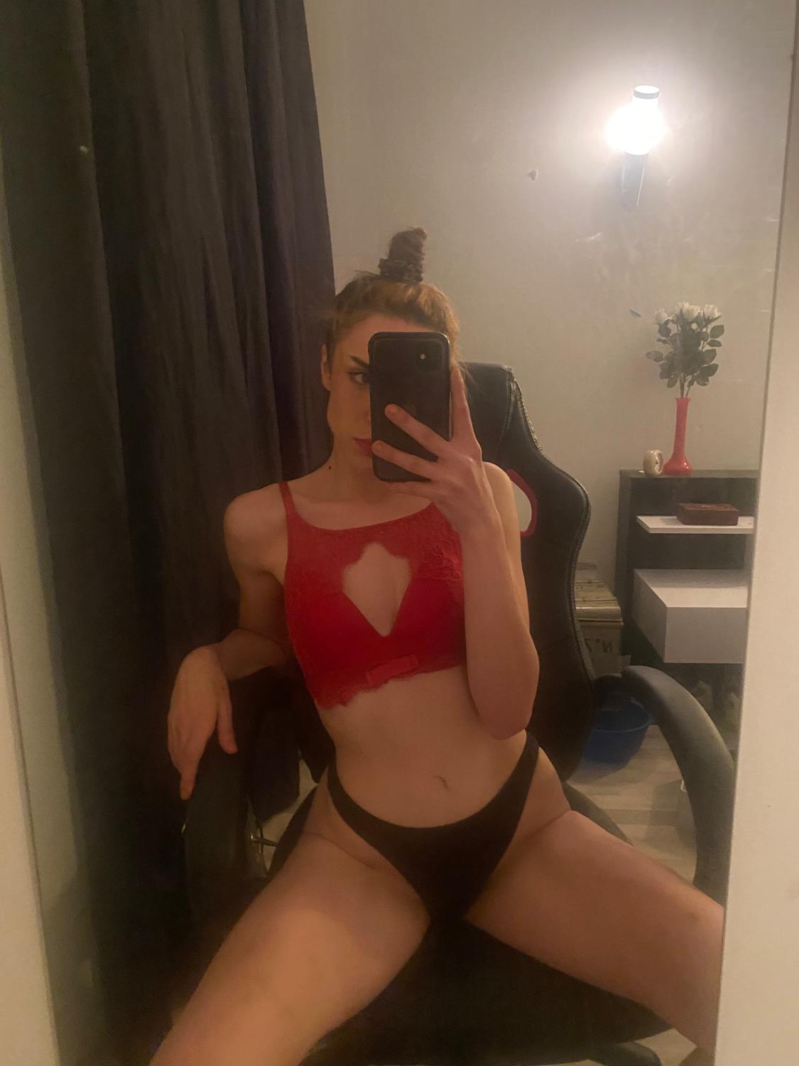 Maeveeh's media