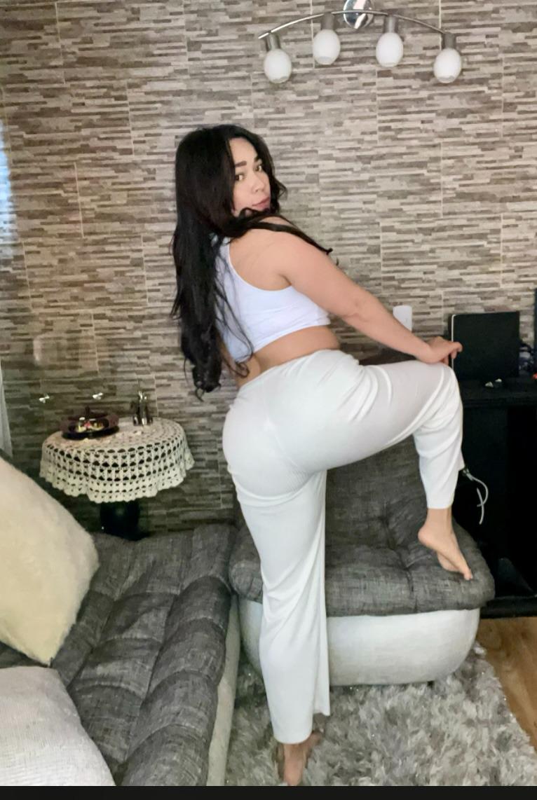 Maitelatina's media