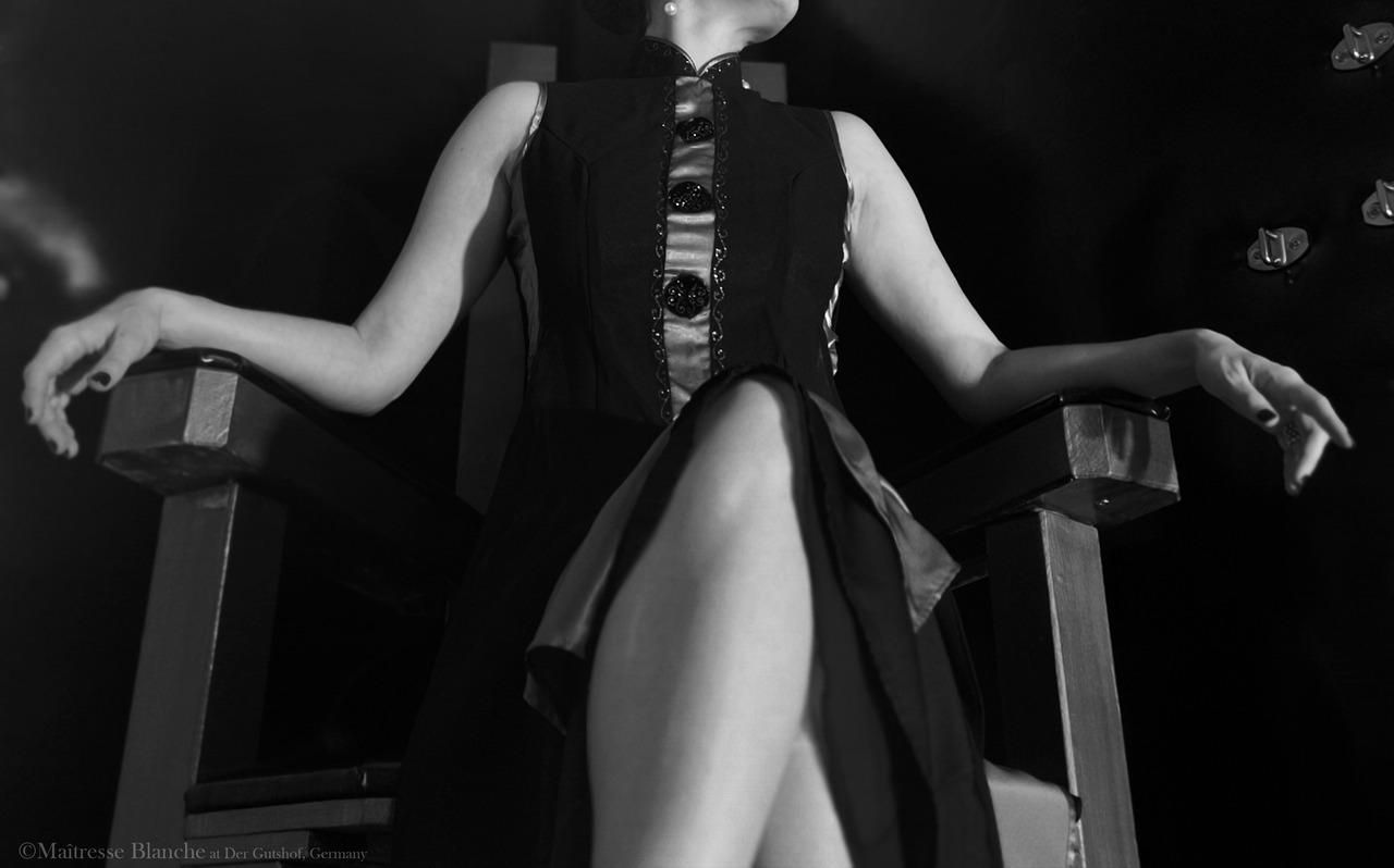 Maitresse_blanche's media