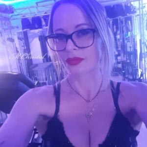 Maitresse_christal's media
