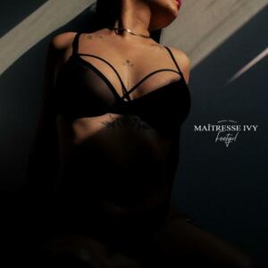 Maitresseivy_'s media