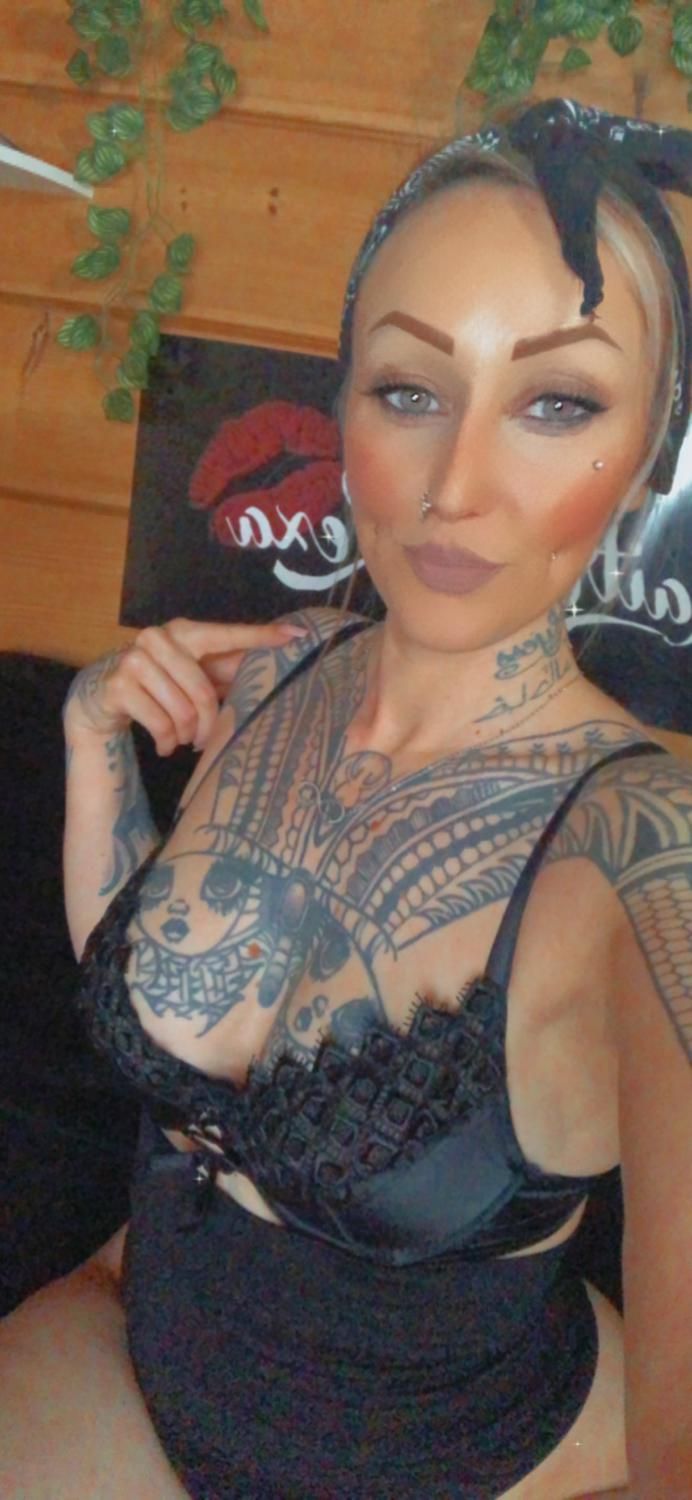 Maitresselexa's media