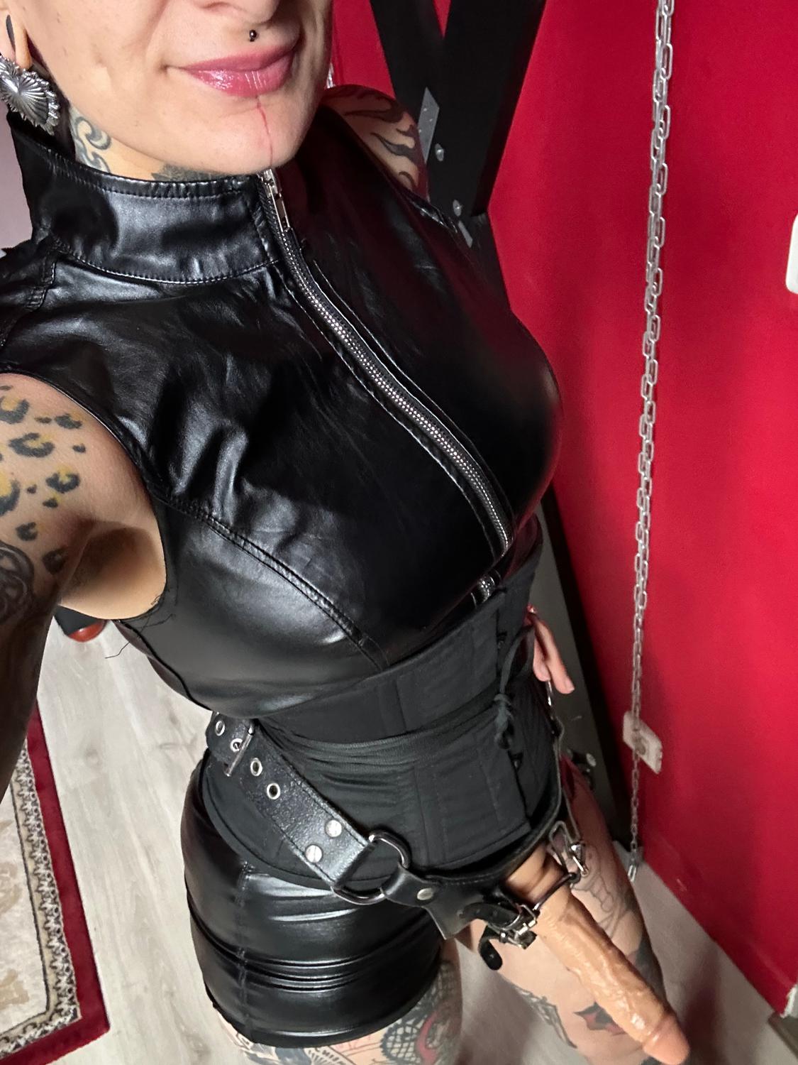 Maitressemercury's media