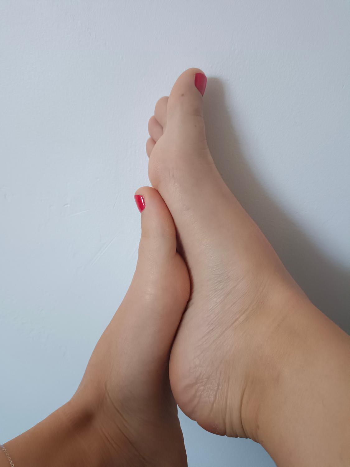 Mamzfeet's media