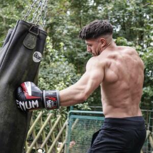 Manu_fitboxing_coach's media