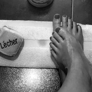 Marie-aux-pieds-magnifiques's media