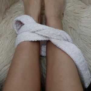 Marie-aux-pieds-magnifiques's media