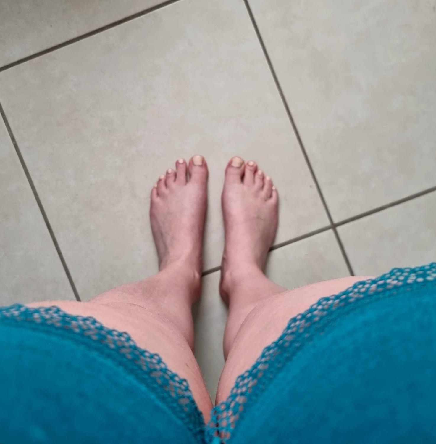 Mariesprettyfeet's media
