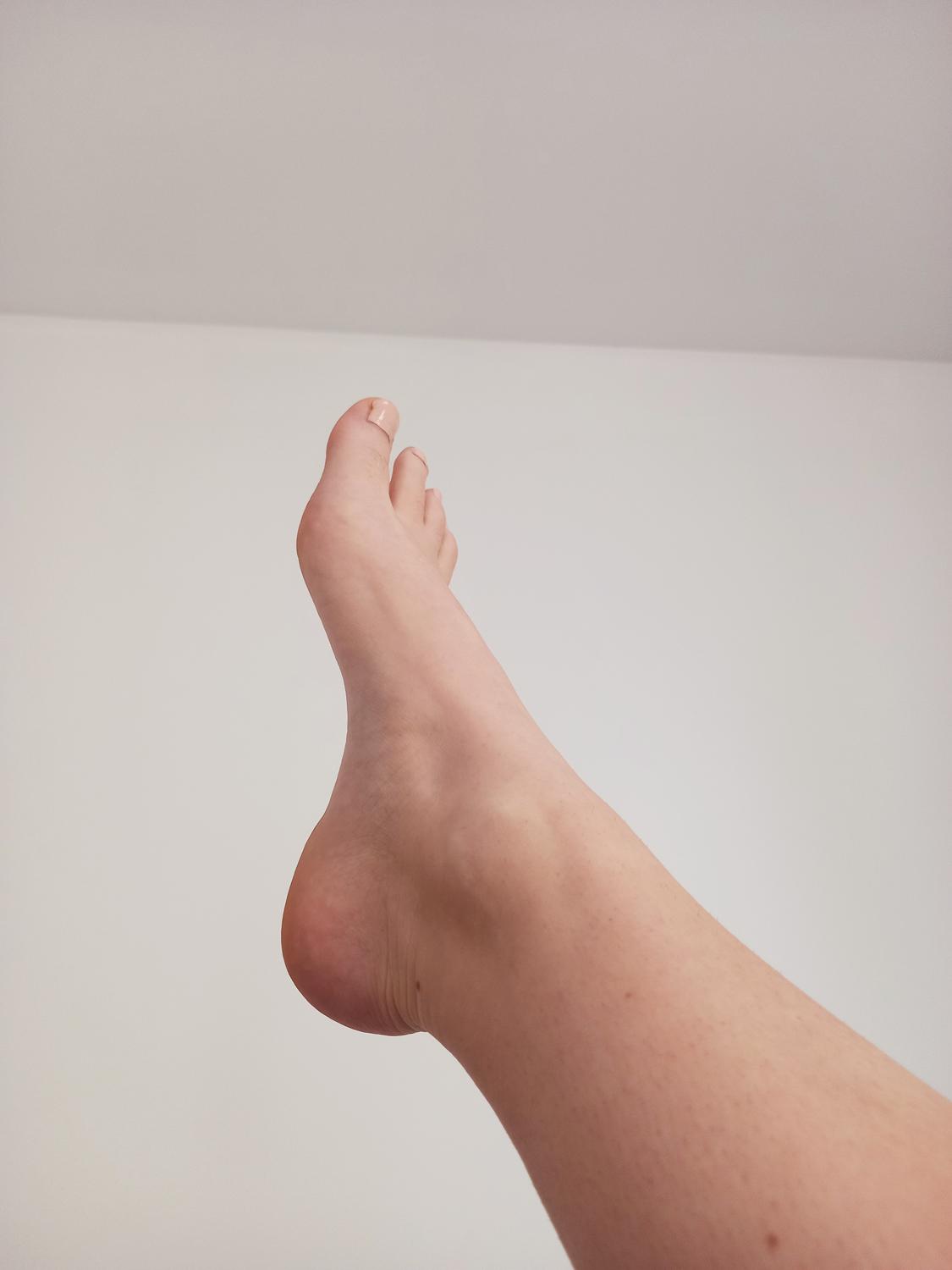 Mariesprettyfeet's media