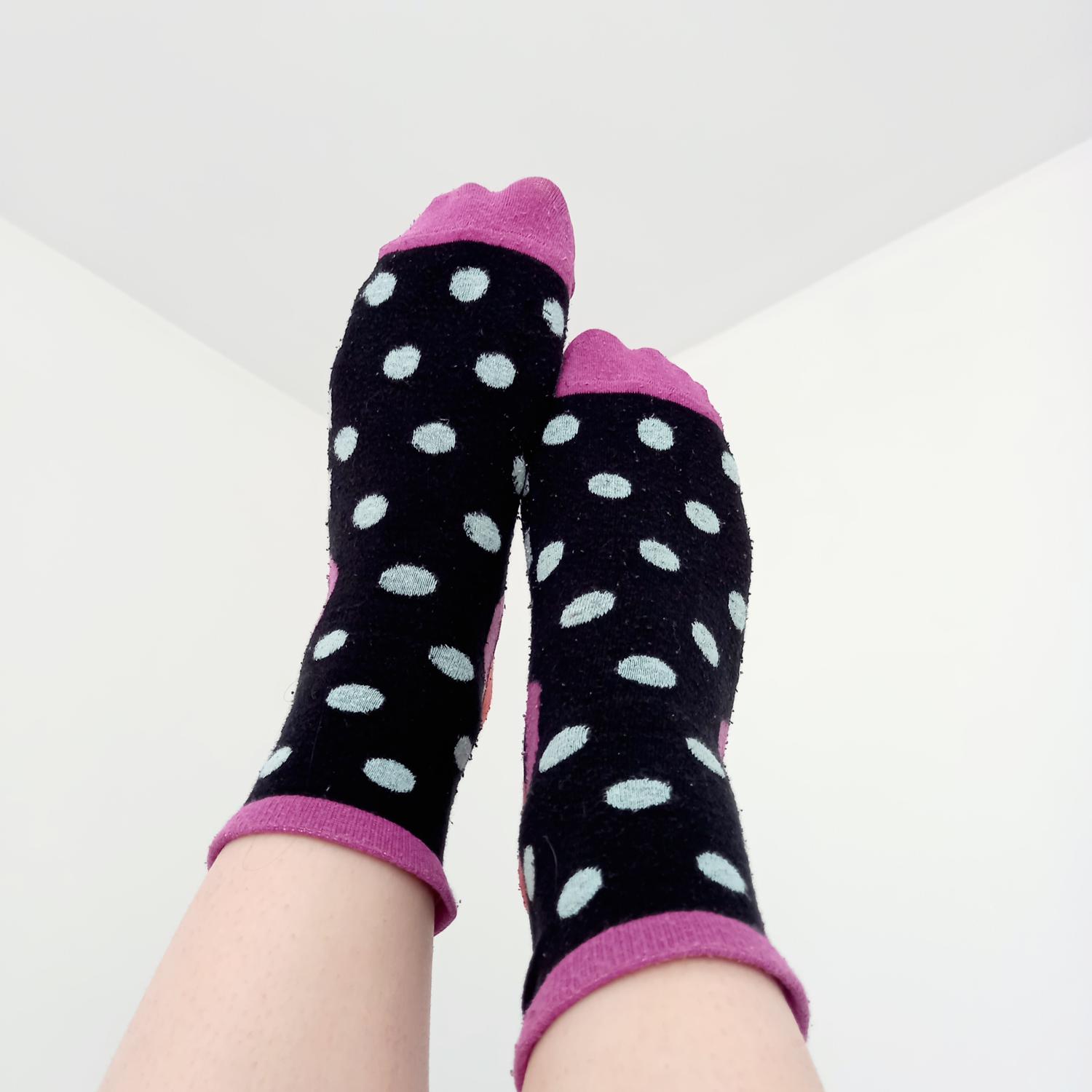 Mariesprettyfeet's media