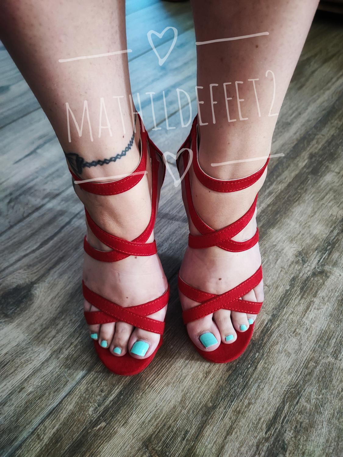 Mathildefeet2's media