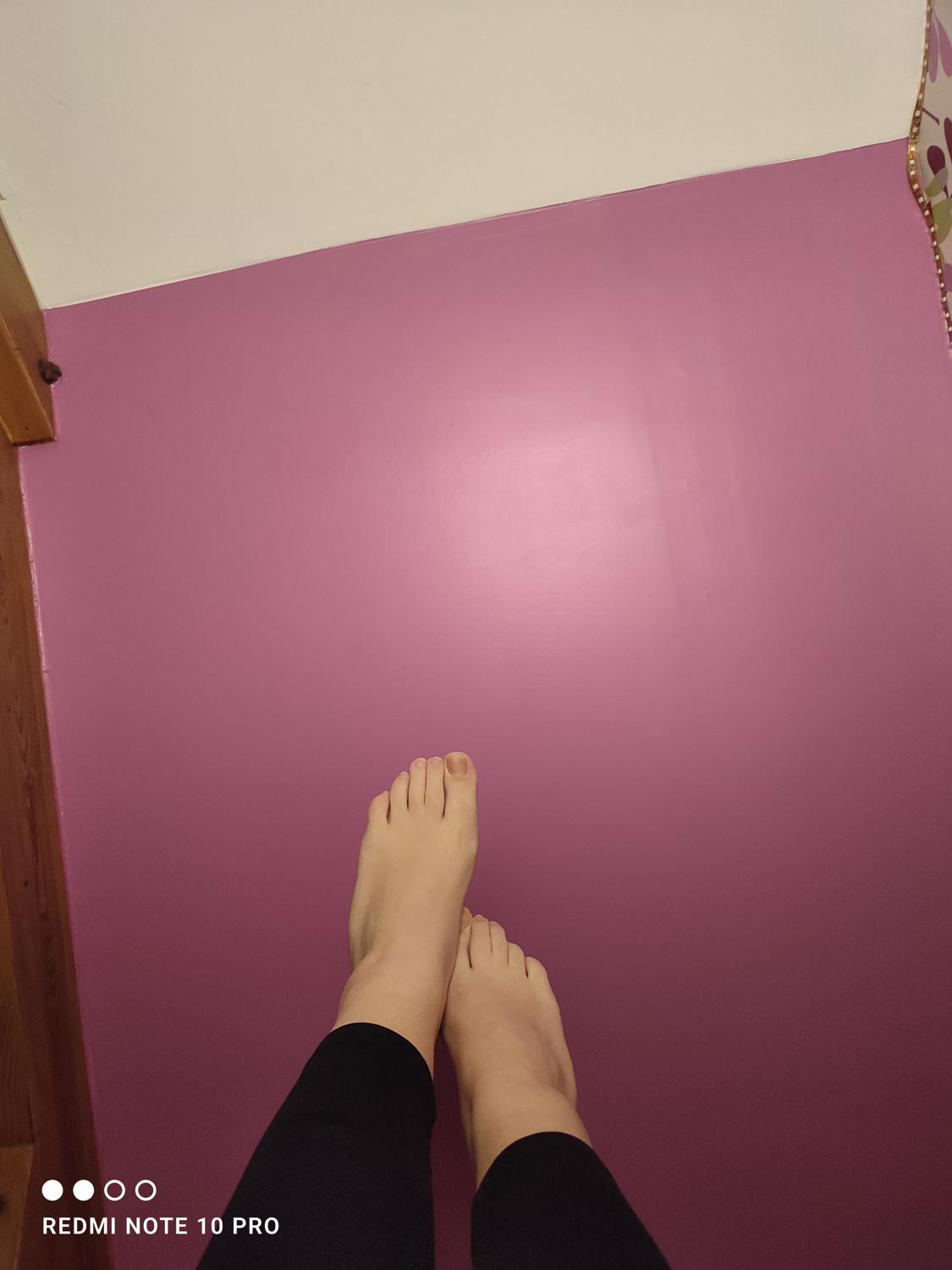 _mathou_pieds_37's media