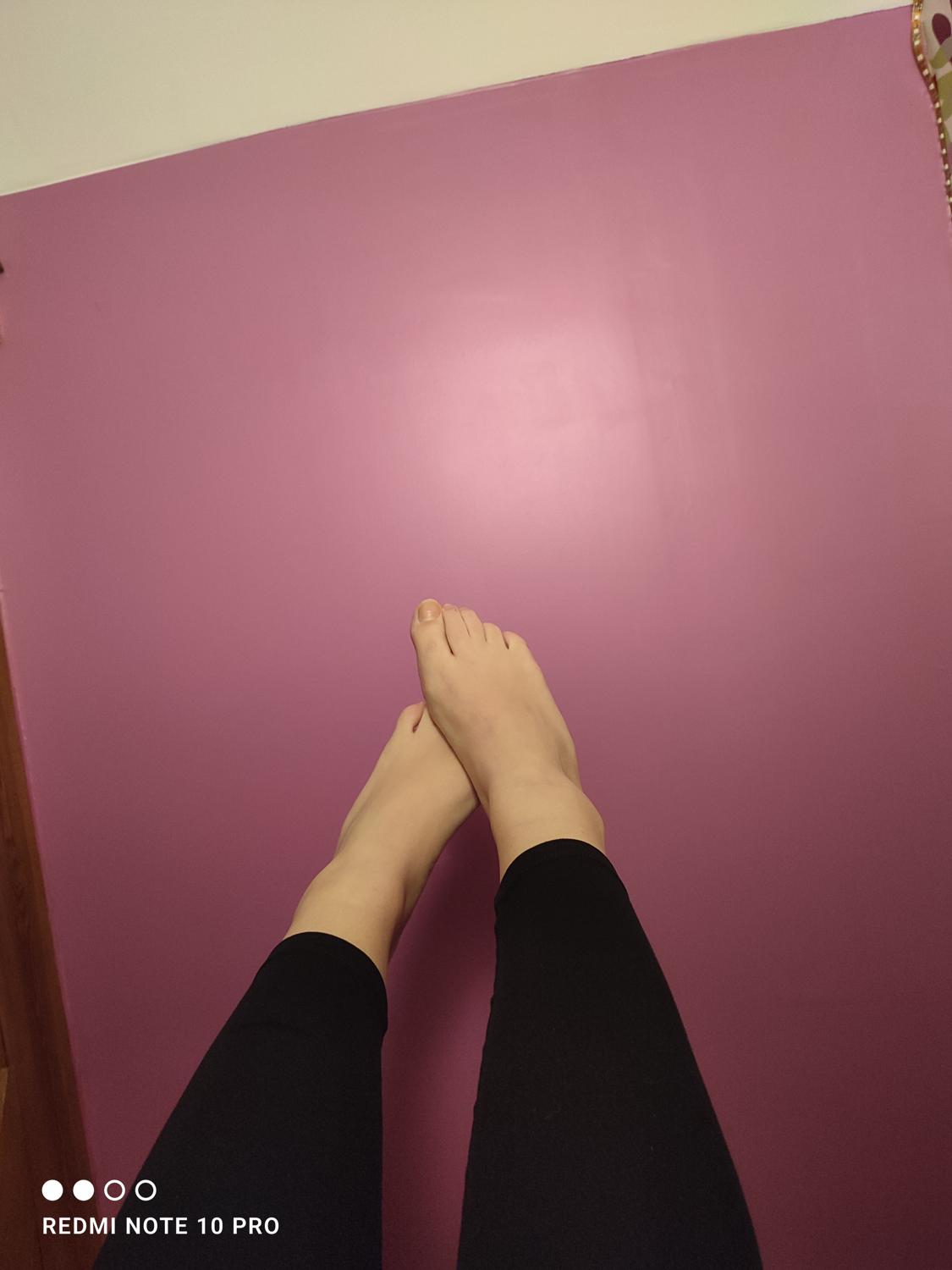 _mathou_pieds_37's media