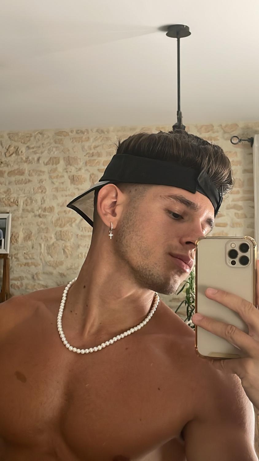 Maxprivate's media