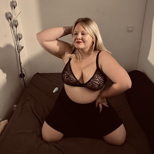 Maya33's avatar