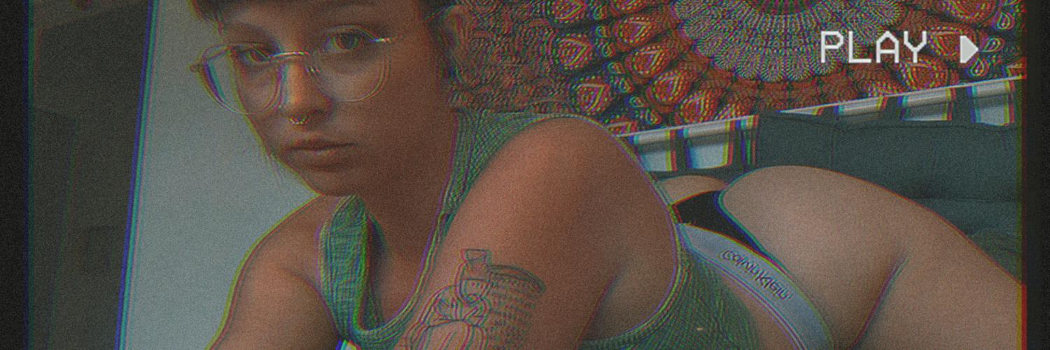 Maytee_'s media