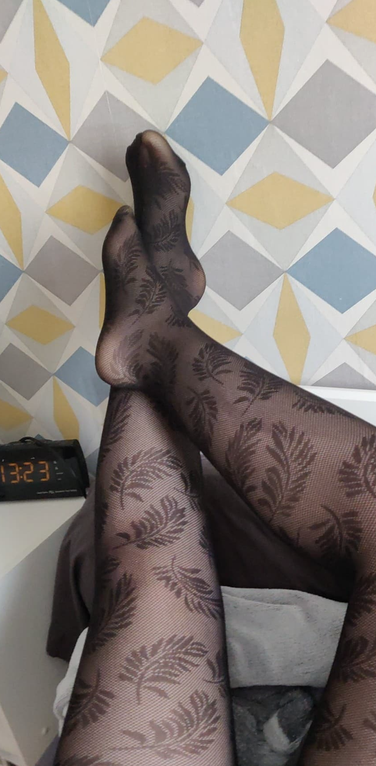 Meet_my_feet's media