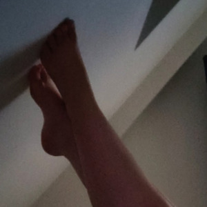 Meet_my_feet's media