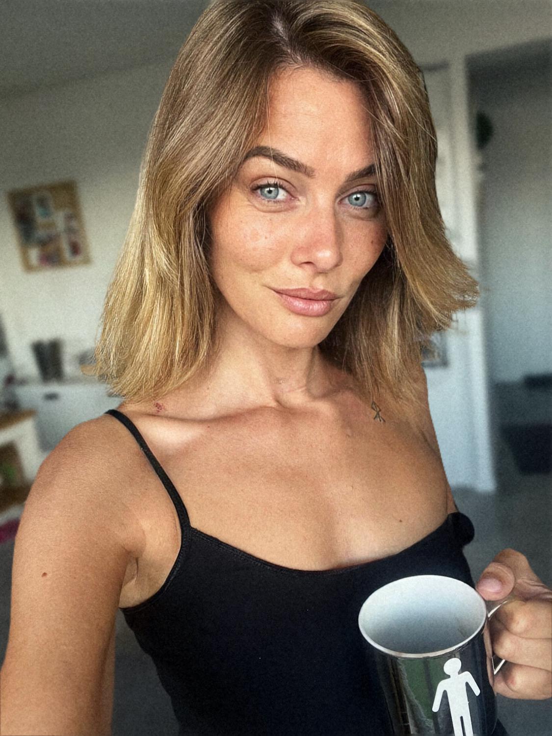 Melanie_dbrs's media