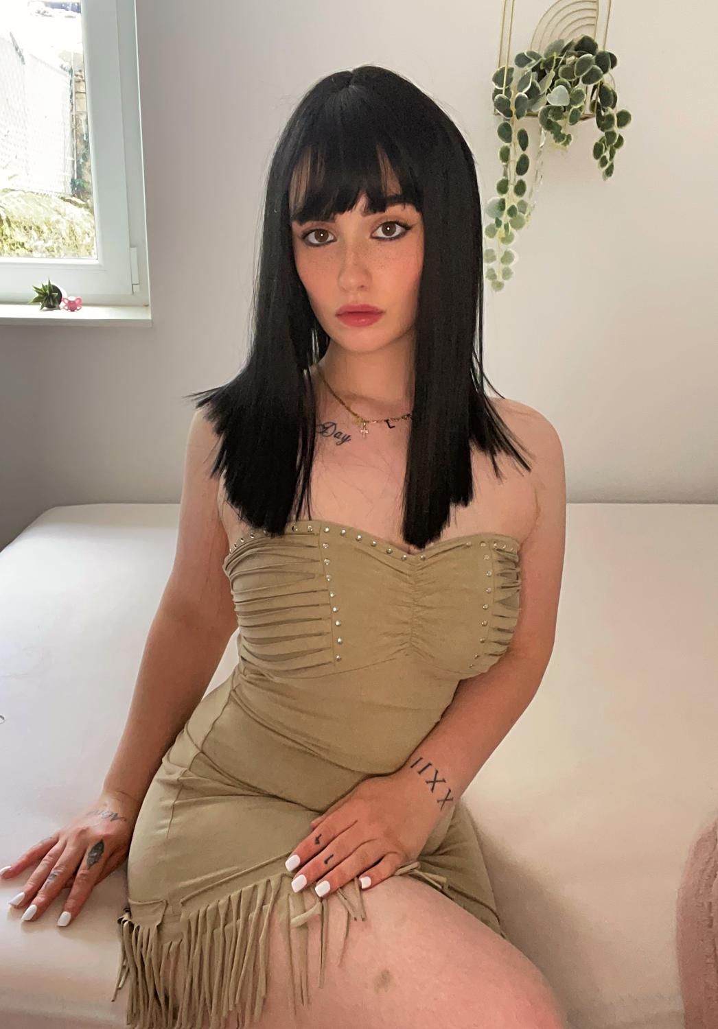 Melia_crn's media