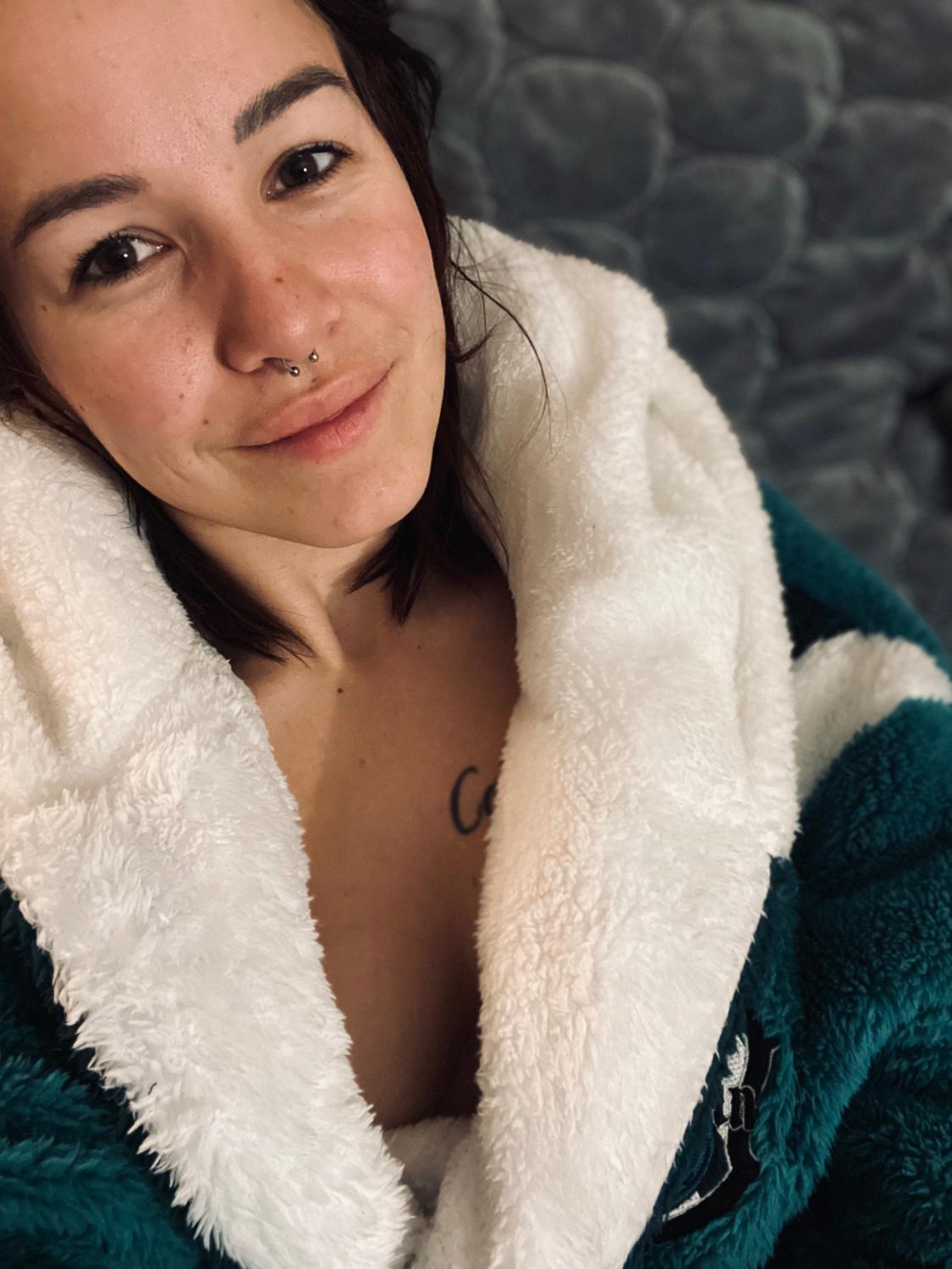 Meliarose's media